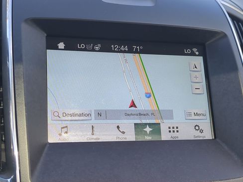 Used 2018 Ford Edge Titanium w/ Equipment Group 301A image 22