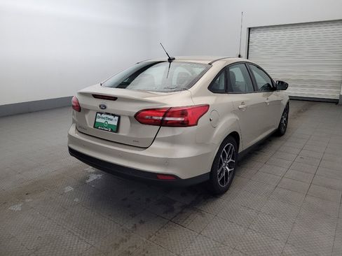 Used 2017 Ford Focus SEL w/ Cold Weather Package image 9