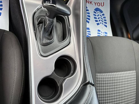 Used 2022 Dodge Challenger GT RWD image 29