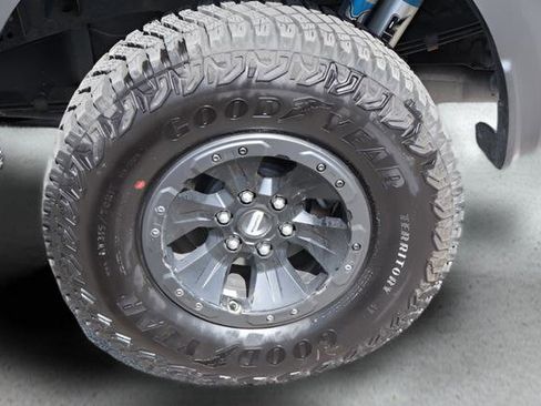 Used 2018 Ford F150 Raptor image 10