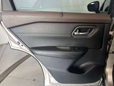 Used 2021 Nissan Rogue SL w/ Premium Package AWD/4WD image 27