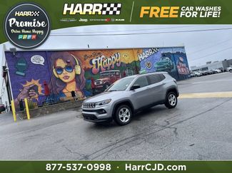 Used 2024 Jeep Compass Latitude AWD/4WD video 1