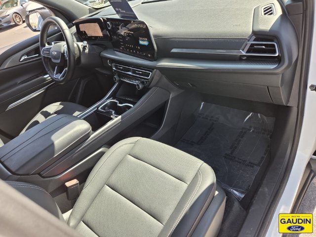 Used 2025 Chevrolet Traverse LT AWD/4WD image 18