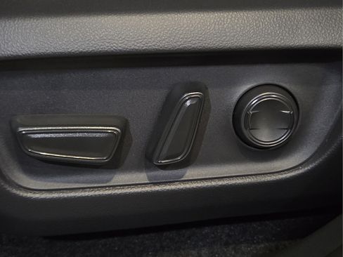 New 2026 Toyota RAV4 SE AWD/4WD image 19