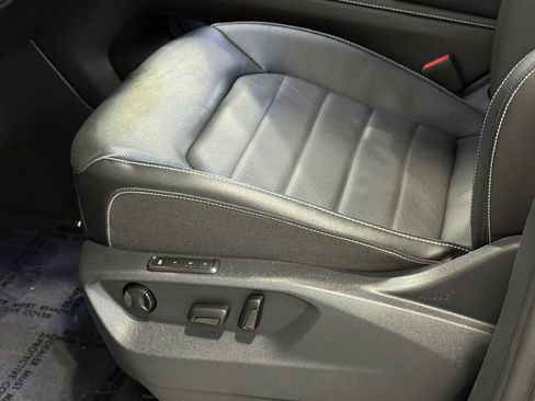 Used 2024 Volkswagen Atlas SEL image 24