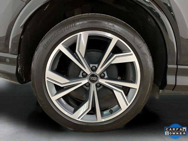 Used 2024 Audi Q4 e-tron Premium Plus w/ Premium Plus AWD/4WD image 30