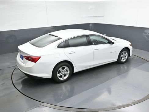 Used 2024 Chevrolet Malibu LT image 46