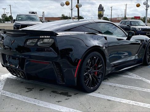 Used 2017 Chevrolet Corvette Z06 w/ Battery Protection Package RWD image 8