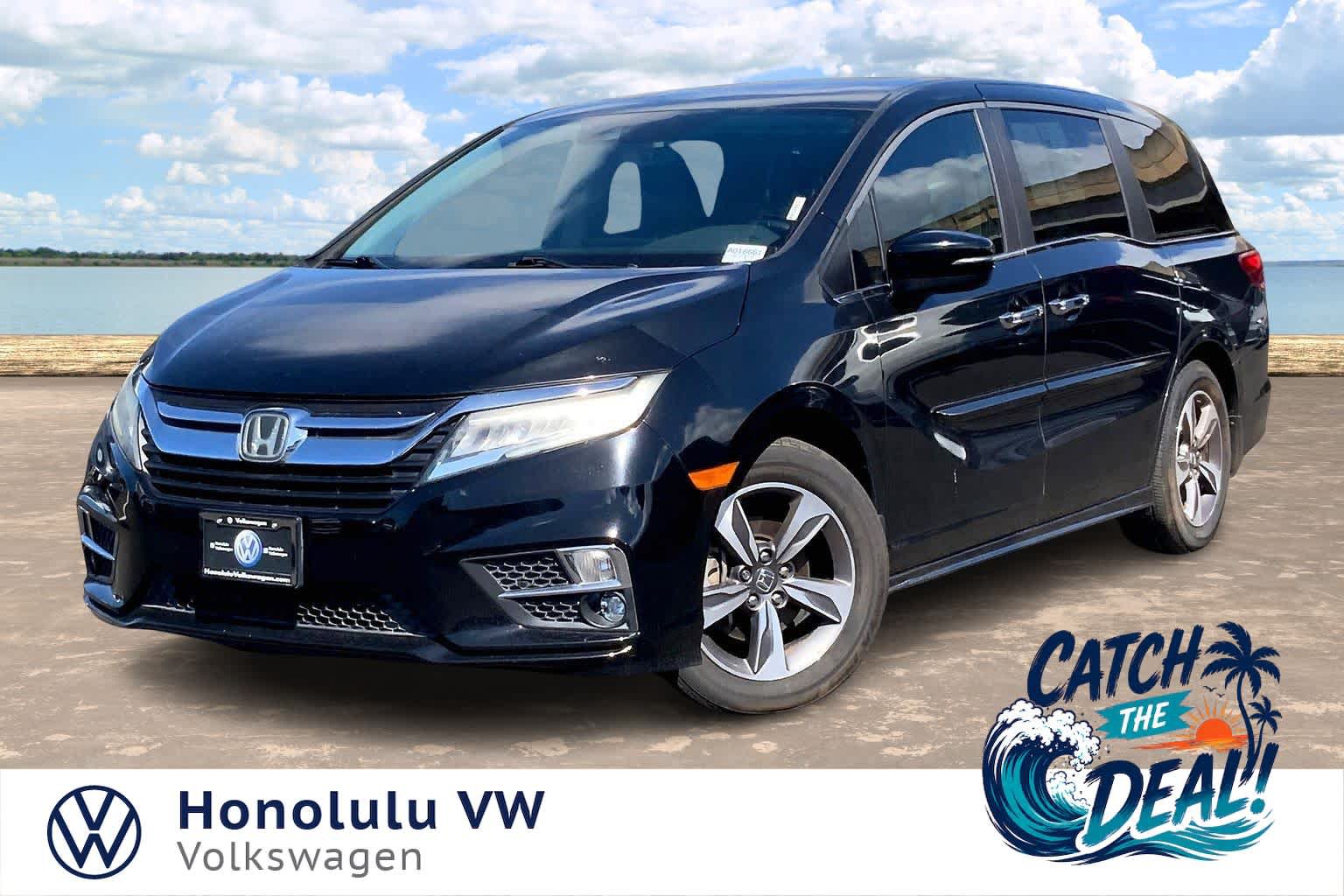 Used 2018 Honda Odyssey Touring image 1