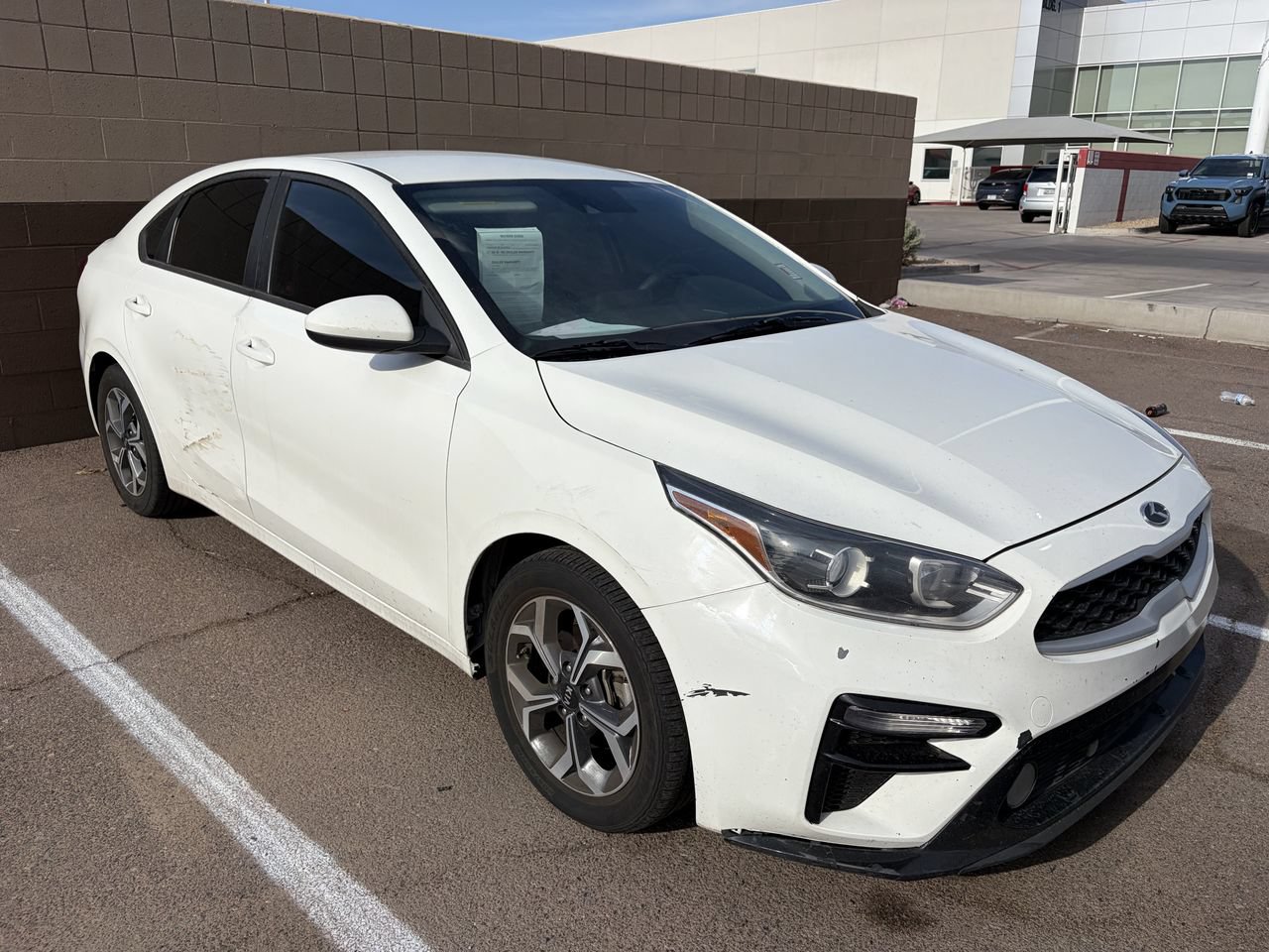 Used 2020 Kia Forte LXS FWD image 2