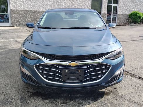 Used 2024 Chevrolet Malibu LT FWD image 2