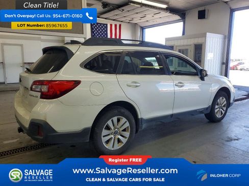 Used 2019 Subaru Outback 2.5i Premium AWD/4WD image 4