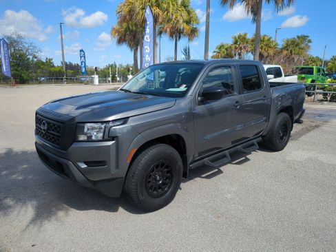 Used 2022 Nissan Frontier S w/ Technology Package image 9
