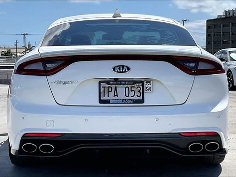 Used 2018 Kia Stinger Premium RWD image 5