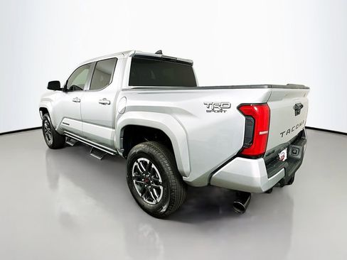 Certified 2025 Toyota Tacoma TRD Sport image 7