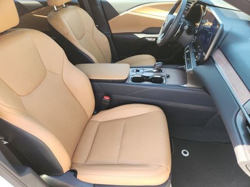 Used 2024 Lexus RX 350 w/ Technology Package image 11