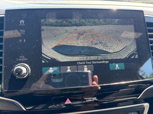 Used 2024 Honda Passport Black Edition image 23