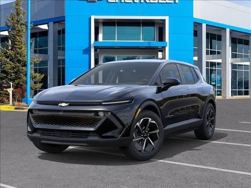 New 2026 Chevrolet Equinox EV LT image 6