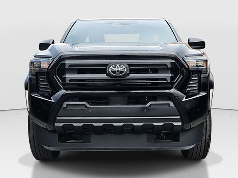 Certified 2025 Toyota Tacoma SR w/ SR Upgrade Package AWD/4WD image 2