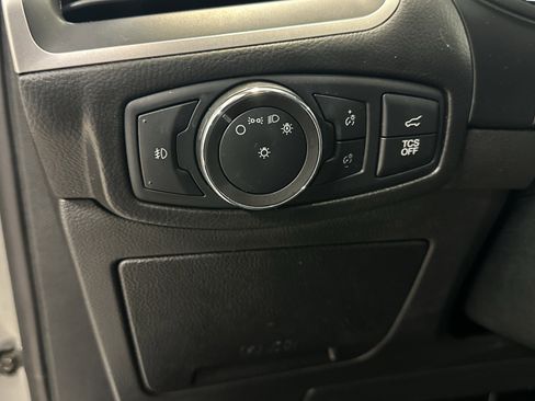 Used 2022 Ford Edge SEL w/ Convenience Package image 22