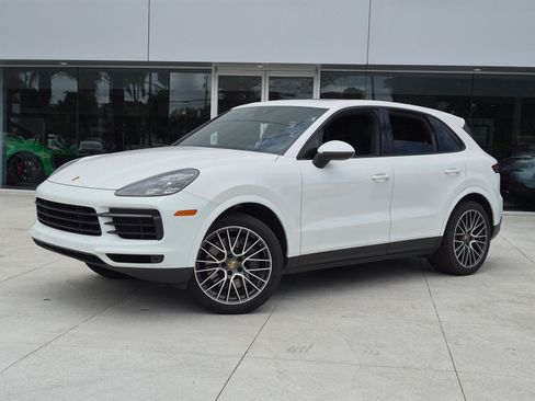Used 2019 Porsche Cayenne S AWD/4WD image 1
