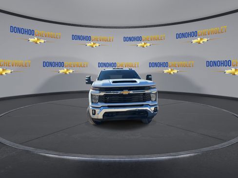 New 2026 Chevrolet Silverado 3500 LT w/ Convenience Package AWD/4WD image 7