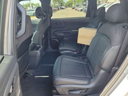 New 2027 Kia Telluride SX Prestige X-Pro AWD/4WD image 17