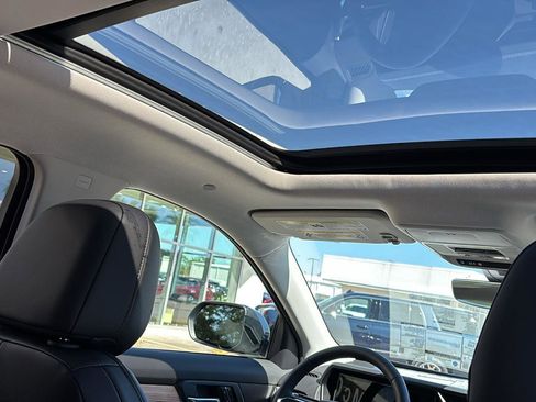 New 2026 GMC Terrain Denali AWD/4WD image 24