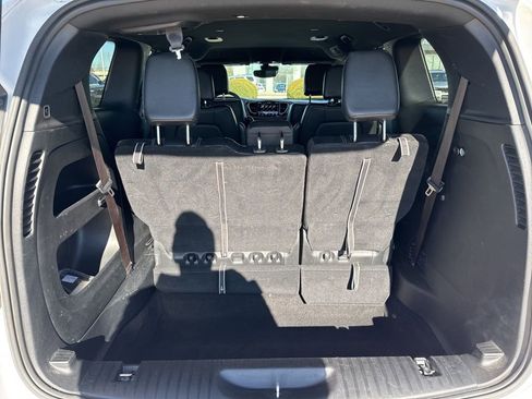 Used 2025 Chrysler Pacifica Select FWD image 25