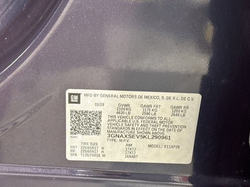 Used 2019 Chevrolet Equinox LS AWD/4WD image 22