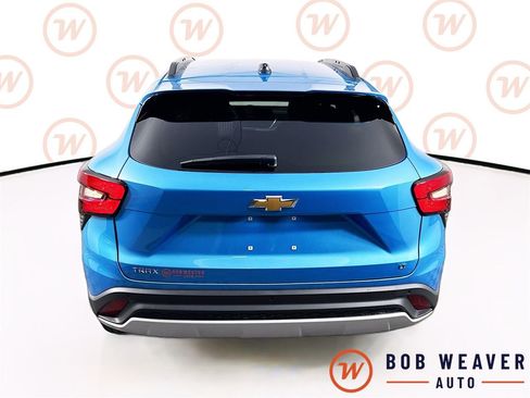 New 2026 Chevrolet Trax LT w/ Driver Confidence Package FWD image 7