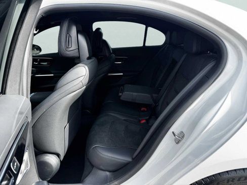 Used 2024 Mercedes-Benz C 63 AMG S image 52