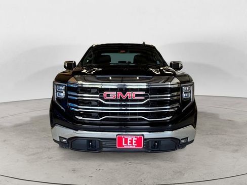 Used 2025 GMC Sierra 1500 SLT AWD/4WD image 9