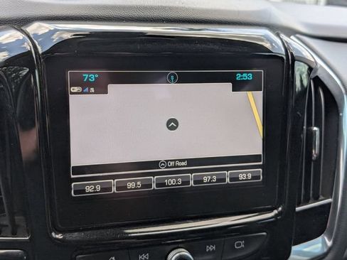 Used 2018 Chevrolet Traverse Premier w/ Driver Confidence II Package FWD image 19