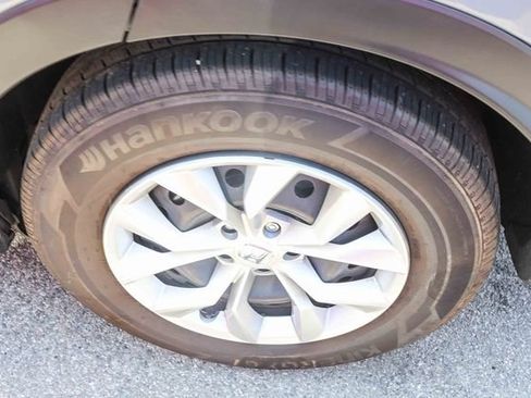 Used 2025 Honda CR-V LX image 8