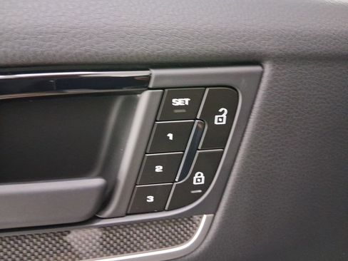 New 2026 Porsche Cayenne Coupe image 12