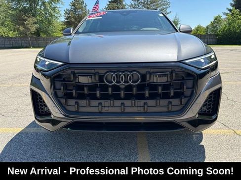 Used 2025 Audi Q8 Premium Plus AWD/4WD image 8