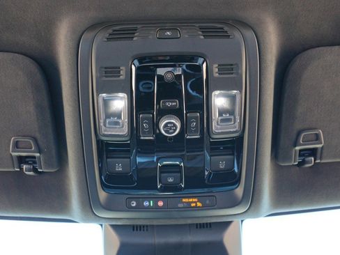 Used 2025 Cadillac Escalade Premium Luxury Platinum w/ LPO, Floor Liner Package image 30