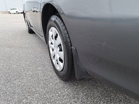 Used 2013 Toyota Corolla L image 11