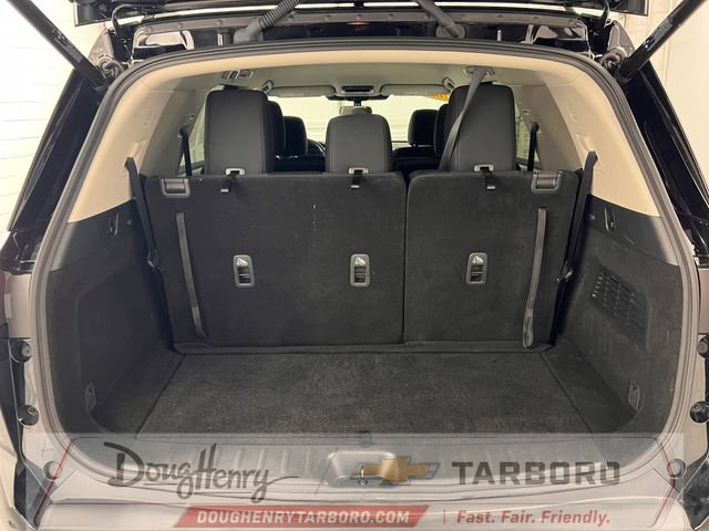 Used 2025 Nissan Pathfinder SV FWD image 34