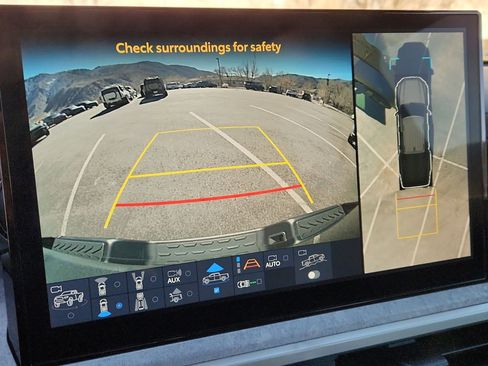 Used 2024 Toyota Tacoma 4x4 Double Cab Hybrid image 27