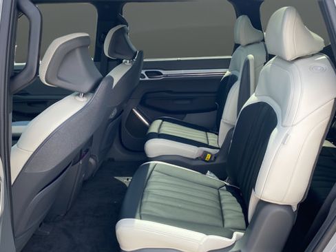 New 2026 Kia EV9 GT-Line AWD/4WD image 25
