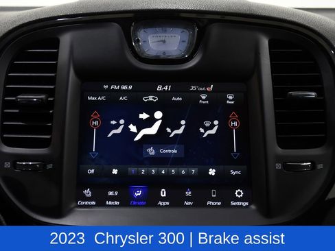 Used 2023 Chrysler 300 S image 17