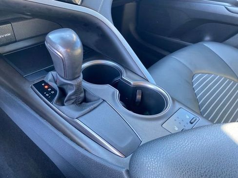Used 2023 Toyota Camry SE image 10