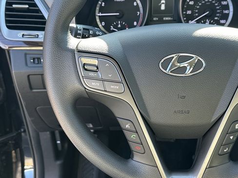 Used 2018 Hyundai Santa Fe Sport w/ 2.4L Value Package 02 image 29