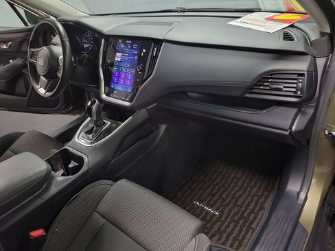 Used 2020 Subaru Outback Premium AWD/4WD image 22