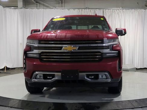 Used 2019 Chevrolet Silverado 1500 High Country w/ Technology Package image 3