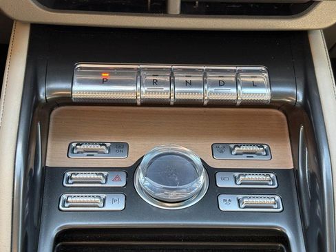 Certified 2024 Lincoln Nautilus Reserve w/ Equipment Group 203A image 23