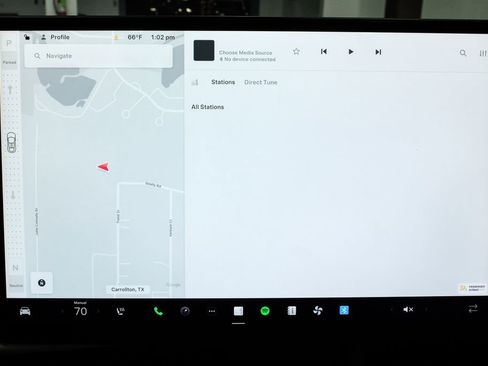 Used 2023 Tesla Model X AWD/4WD image 30