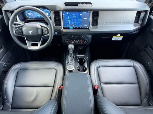 New 2025 Ford Bronco Outer Banks image 22
